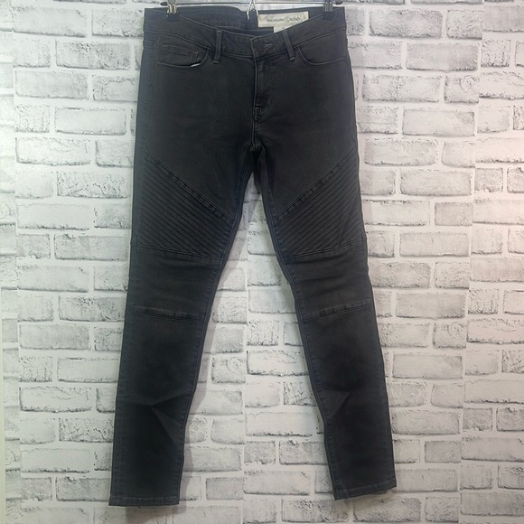 Treasure & Bond Skinny Textured Thigh Jeans 28 - Picture 1 of 9